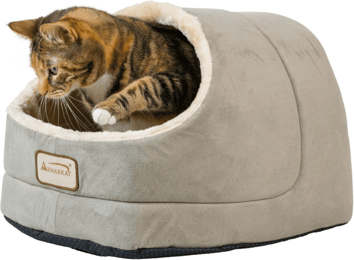 Sage Green Cat Bed Size, 18-Inch by 14-Inch