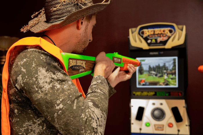 Big Buck Hunter Pro Deluxe Arcade Machine for Home, 5-Foot-Tall Stand-Up Cabinet, 4 Classic Games, and 17-Inch Screen - Image 6