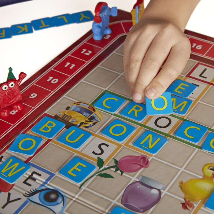 Scrabble Junior Board Game | 2-4 Players | Family Educational Word Games for Kids | Back to School Gifts for Classroom | Ages 5+ - Image 5