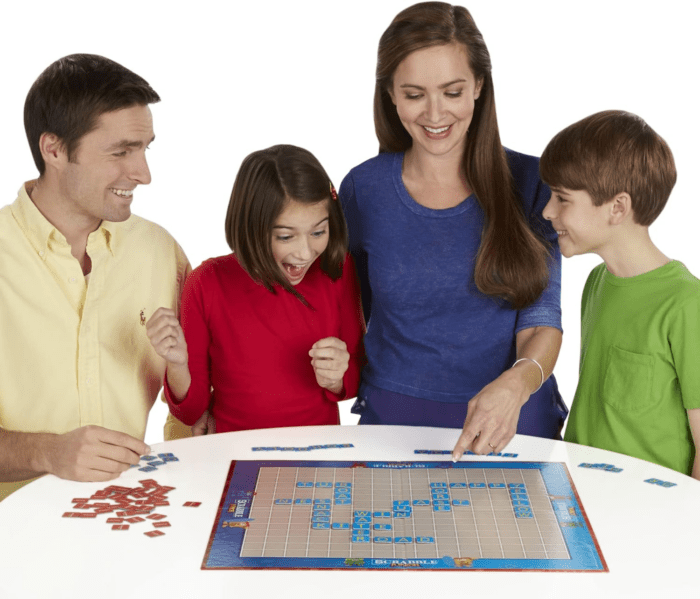 Scrabble Junior Board Game | 2-4 Players | Family Educational Word Games for Kids | Back to School Gifts for Classroom | Ages 5+ - Image 8