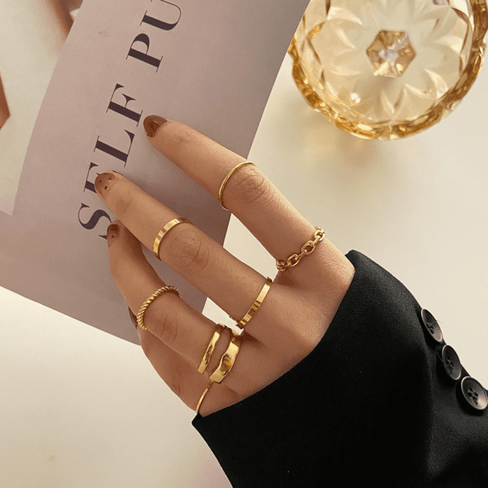 Gold Knuckle Rings Set for Women Snake Chain Stacking Ring Vintage BOHO Midi Rings Size Mixed - Image 2