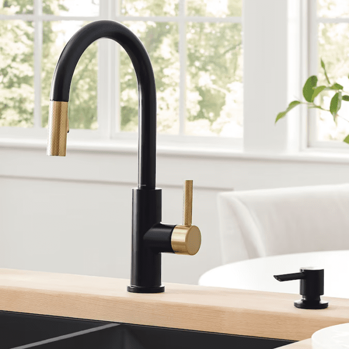 Harlow Spot Free Stainless Steel Single Handle Pull-Down Kitchen Faucet with Sprayer (Deck Plate and Soap Dispenser Included) - Image 20