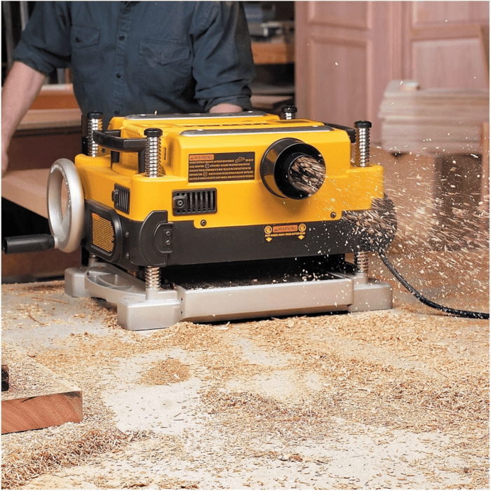 Thickness Planer, Two Speed, 13-Inch, 15 Amp, 20,000 RPM Motor (DW735X) - Image 8